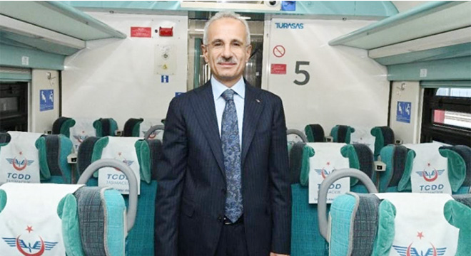 Bakan Uraloğlu, 'Hızlı Tren 2027'de başlıyor'