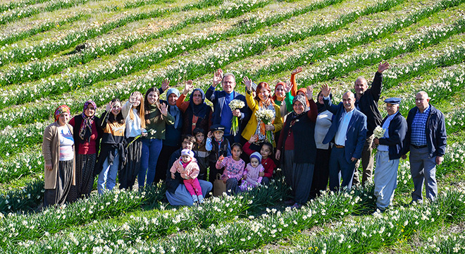 Büyükşehir'den 'mis gibi' şenlik